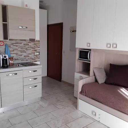 Ev 37 Apartment *